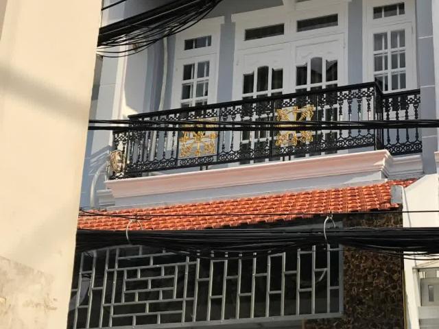Bán Nhà HXH – Xô Viết Nghệ Tĩnh, Bình Thạnh – 3 Lầu, 3 Phòng Ngủ Lớn