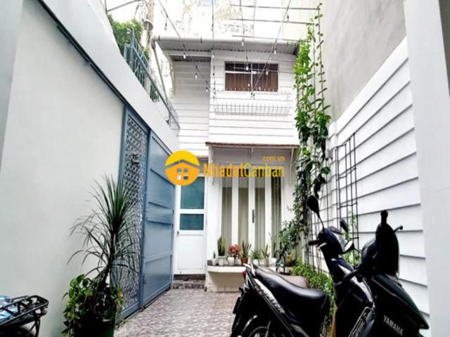 Ban nha hxh ha chao 2.1 ty, lê văn sy, p1, tân binh, 124m2, 2 tâng, hơn 15 ty