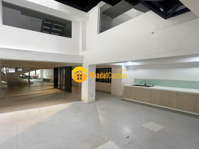 Bán nhà hxh kinh doanh phạm ngọc thạch, p. Xuân hoà, tphcm, 89m2, 4 tầng, nơi hiếm nhà bán