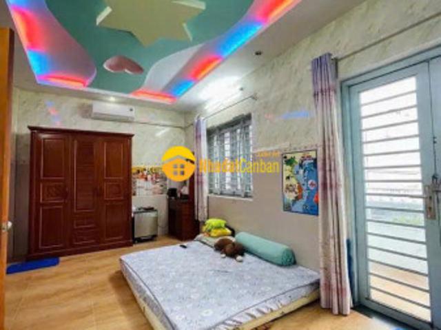 Bán nhà hẻm 448 phan huy ích ngang 6.2m 93m2 4 tầng ngay emart 2 tiện kd chỉ 12 tỷ