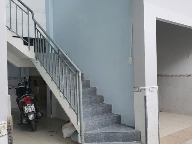 Bán nhà hẻm 5m thông Lương Thế Vinh ngang 4.8m 3 tầng 15PN mới xây nở hậu giá tốt