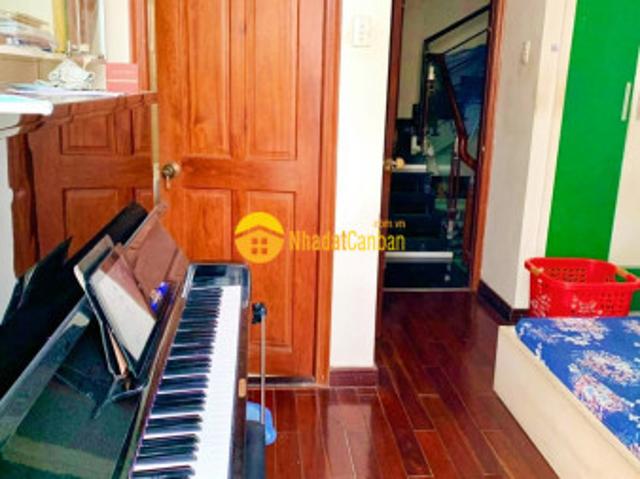 Bán nhà hẻm 6m tô hiến thành ngang 5.5m 4 tầng 5pn sổ vuông buôn bán tấp nập