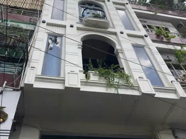 Bán Nhà Hẻm 8M Khu Hai Bà Trưng Cho Thuê 100tr/th Quận 1. Giá 19.5tỷ TL