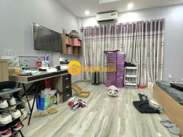Bán nhà hẻm 8m ni sư huỳnh liên ngang 5m 5pn 5 tầng sổ vuông nhà mới