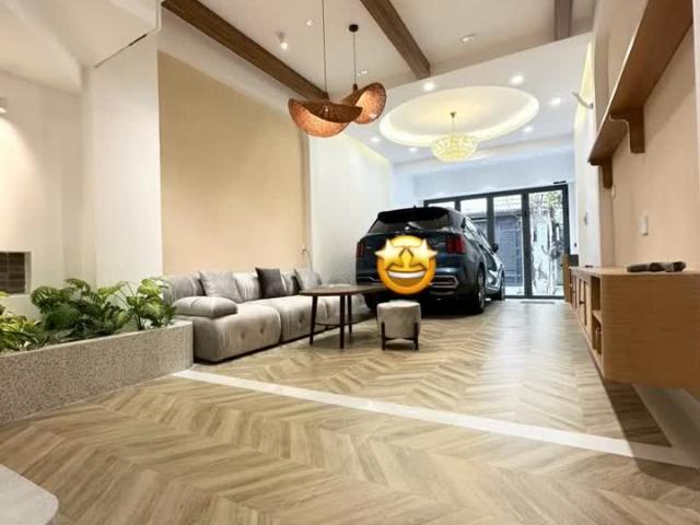 Bán Nhà Hẻm 8m Phạm Văn Hai 4x18 Ngay Góc Hoàng Sa Sát CMT8 CV Lê Thị Riêng • Chỉ 13.8 Tỷ