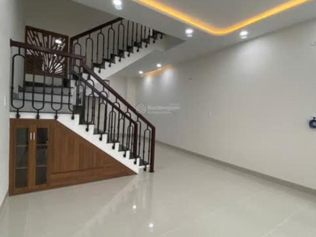 Bán Nhà Hẻm 2,5m, Cách Vòng Xoay Lê Hồng Phong Chỉ 20m, Nhà Mới Hoàn Thiện – Giá 3 tỷ