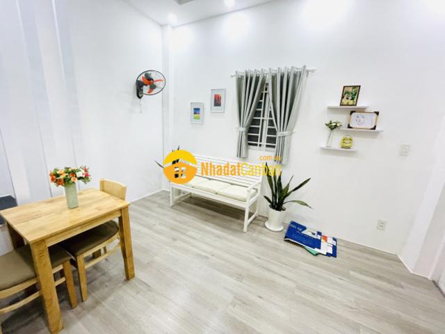 Bán nhà hẻm thông xe hơi trần tấn sơn nhì tân phú, 3 tầng, gần trường học cấp 1,2,3 dưới 3 tỷ