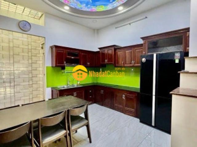 Bán nhà hẻm xe hơi quang trung, gò vấp, gần chợ hạnh thông tây 4x15m, 4 tầng, 5pn, 7.5tỷtl