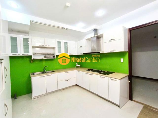 Bán nhà hẻm xh thông quận 3, giáp q1, ngang 5.2m, 84m2, gần mặt tiền lê văn sỹtrường sa, 18.4 tỷ
