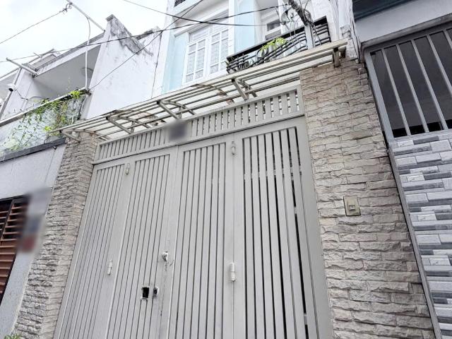 Bán nhà hẻm gần chợ Phạm Thế Hiển P4Q8 P. Chánh Hưng