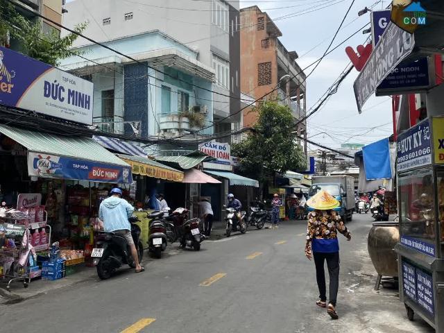 Bán nhà hẻm gần Lê Đại Hành, quận 11, 36m2, 3 tầng, 5 tỷ