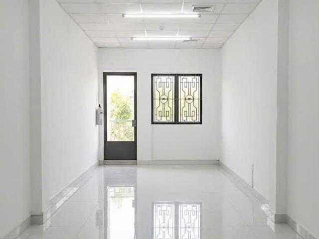 Bán nhà hẻm Ô tô Ba Tháng Hai, QUẬN 10, 3 x 13.4m 41 m2, giá 8.5 tỷ