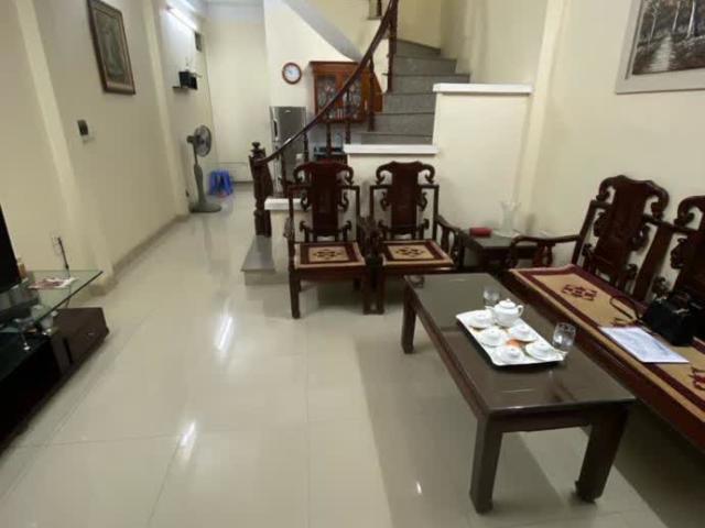 Bán nhà Hồng Tiến thông Bồ Đề, 45m2, 4T, MT4.2m, ô tô thông, 8.25 tỷ