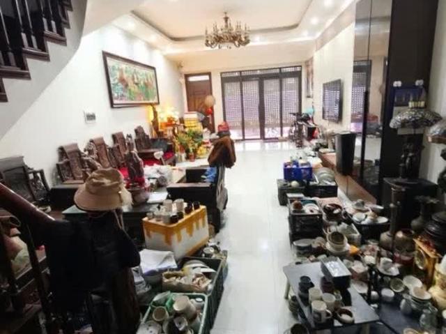 Bán nhà Hồng Tiến Dân xây oto Sát phố Full Nội thất 55m 5 tầng nhỉnh 14 tỷ TL