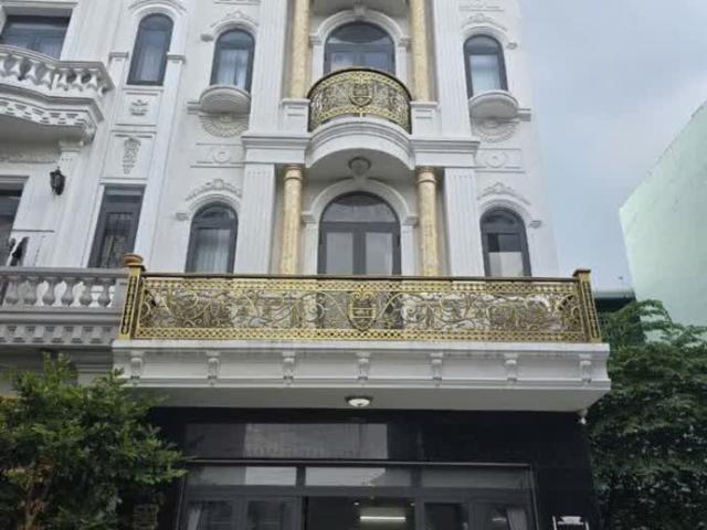 Bán nhà Hồ Văn Long, gần Võ Trần Chí, Bình Tân, 4 tầng nhà mới lung linh, 5,6 x 9 m, hẻm 8m có