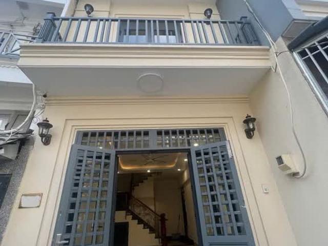 Bán Nhà Hai Mặt Hẻm Trần Bình Trọng Quận 5 57M2 4 Tầng Sổ Hồng Chính Chủ
