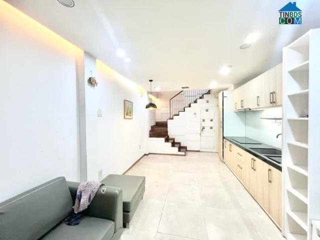 Bán nhà HBG 32m2, 3 tầng, 2PN, đường Phan Xích Long, p2. Sẵn dòng tiền