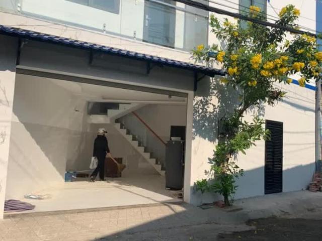 Bán nhà Hoà Bình, Trung tâm Biên Hoà, 1T1L sổ riêng thổ cư chỉ 2,5 tỷ
