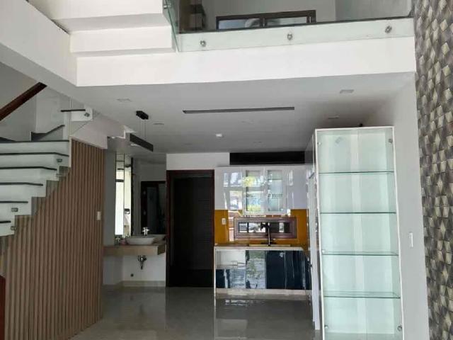 Bán nhà Hòa Cường Bắc, giá cực rẻ, Đà Nẵng
