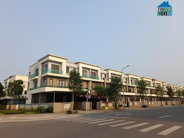 Bán nhà đã hoàn thiện Centa City lời kép khi mua