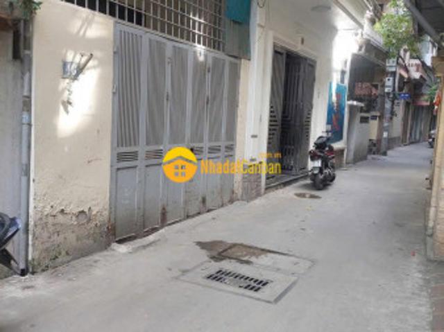 Bán nhà hoàng cầu 45m2, 4 tầng. Ngõ thông oto kinh doanh 8.25 tỷ