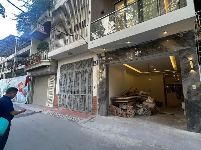 Bán Nhà Hoàng Cầu Quận Đống Đa 5 Tầng Thang Máy Ô Tô Tránh Kinh Doanh 2 Thoáng 70M 27,9 Tỷ