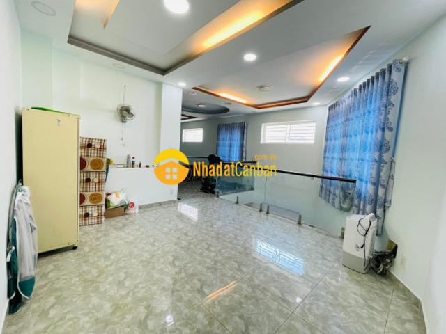 Bán nhà hoàng hoa thám 46m2, tân bình, gần chợ, ngang gần 6m, 5.3tỷ