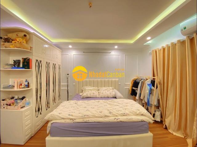 Bán nhà hoàng quốc việt. Ngõ đẹp thông tứ tung, gần oto, full nội thất. 35m2x5t giá 5.2 tỷ