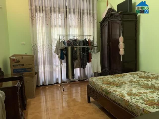 Bán nhà Hoàng Quốc Việt, ô tô 7 chỗ vào nhà 114 m2 14 tỷ đồng