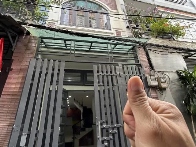 Bán nhà Hoàng Văn Thụ, Út Tịch, Tân Bình, 37m2, 3 tầng, 6.3 tỷ
