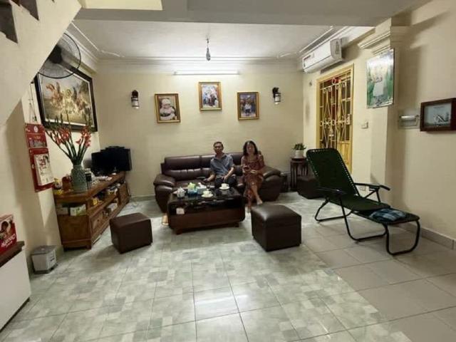 Bán nhà Đội Cấn, gần Lăng Bác, 30m ra phố, 30 m2, mặt tiền 6,1m, giá nhỉnh 7 tỷ