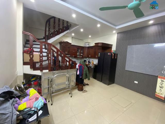 Bán nhà đội cấn 34m2 x 4t mt 4.6M 7.5 tỷ cách ô tô tránh 50m ô tô đỗ cửa 24/7