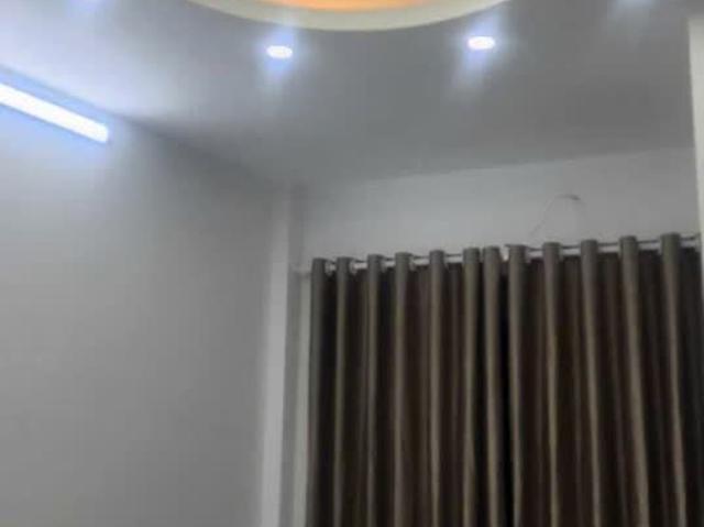 Bán nhà Đại Mỗ, ô tô đỗ cửa, nhà mới kính koong, xóm giềng thân thiện chỉ hơn 5 tỷ