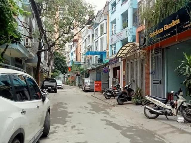 Bán nhà KĐT Văn Quán, biệt thư xây thô, mặt phố kinh doanh, 75 m, 4 tầng, MT 5m, 17 tỷ