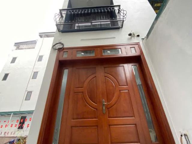 Bán Nhà Kẻ Tạnh – Giang Biên, P. Việt Hưng, Q. Long Biên, Hà Nội Nhỉnh 8 Tỷ