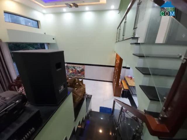 Bán nhà khu dân cư cao cấp, TCH10, 2 tầng, 6.4x13m, chỉ 6.79 tỷ