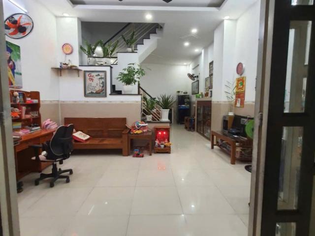 Bán nhà khu dân trí cao an ninh tốt đường số 6 linh xuân thủ đức tphcm LH0909428