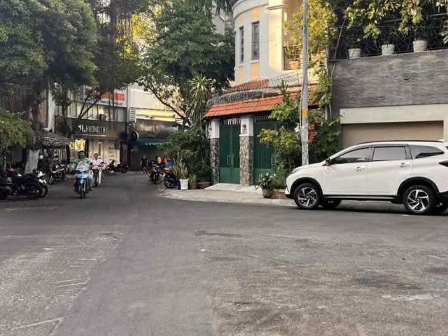 Bán Nhà Khu, Phường 2 Siêu Phẩm Mặt Tiền Đường Cù Lao Khu Phan Xích Long 6X32M Nở Hậu 3