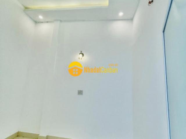Bán nhà kiệt ô tô quảng tế dọn vào ở ngay