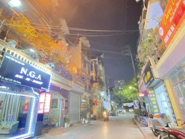 Bán Nhà Kim Giang Thanh Trì, 51 M2, 5 Tầng, MT 4,6 M, Giá 14,3 Tỷ