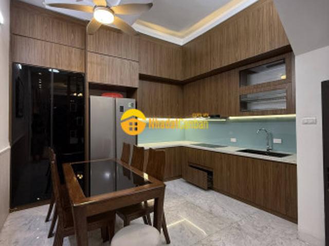 Bán nhà kim ngưu hai bà trưng, 4 tầng nở hậu, tặng nội thất, ngõ thông, sát đường ô tô