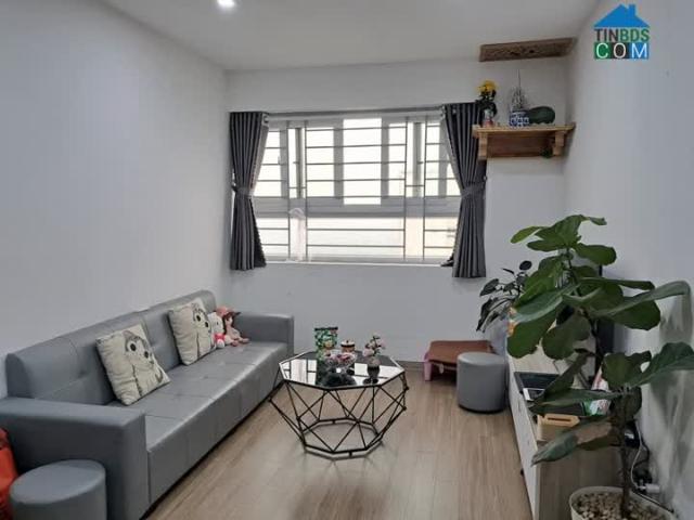 Bán nhà kinh doanh đỉnh khu đô thị xa la liên hệ mr quảng 0986141