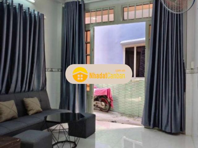 Bán nhà lương ngọc quyến