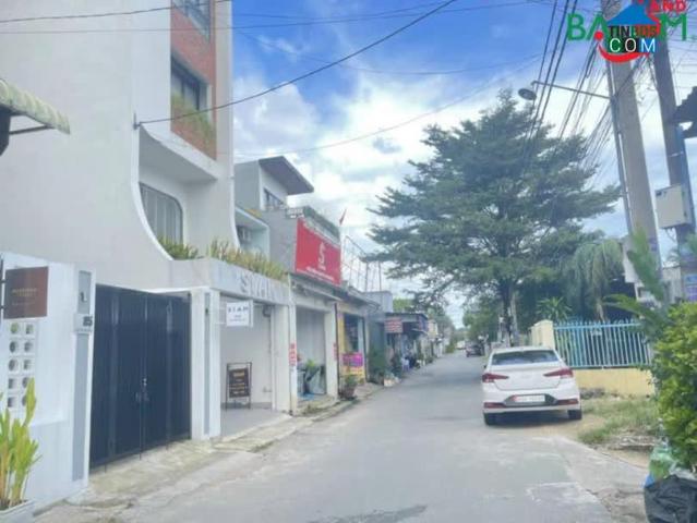 Bán Nhà Lầu Mặt Tiền Kinh Doanh, Nguyễn Bá Học, 140M2 Thổ Cư, Nở Hậu 6m8, Tân Mai