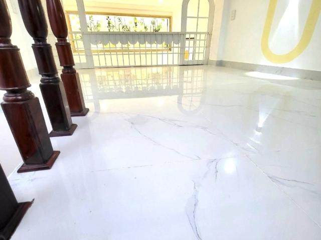 Bán nhà Lũy Bán Bích HXH, Tân Phú Chỉ 4 tỷ hơn TL mạnh, 65m2, 5 Tầng, Nội Thất