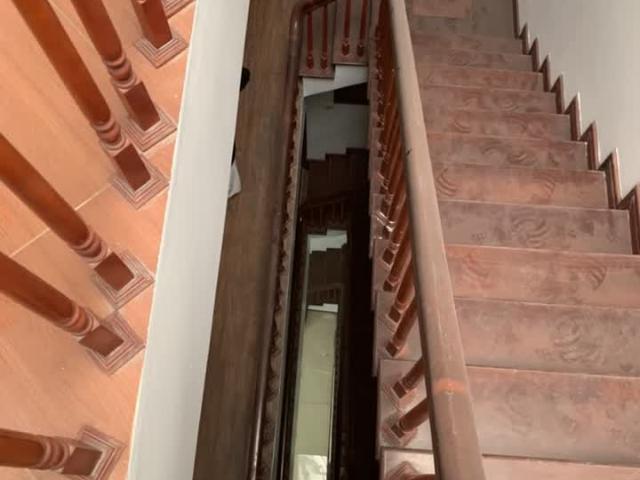 Bán Nhà Làng Việt Kiều Châu Âu – Phân Lô – Oto – View Ngã Ba Kinh Doanh Đỉnh