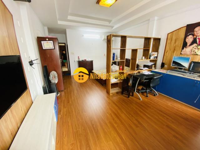 Bán nhà lê quang định quận bình thạnh. Dt 69m2. Lh 0932155