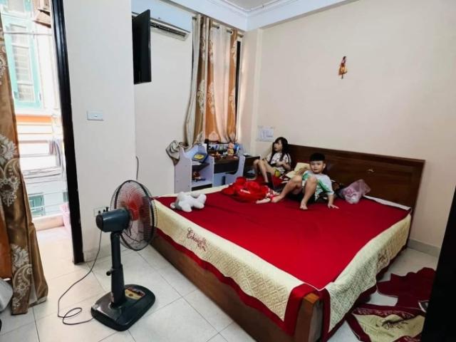 Bán nhà Lê quang Đạo 30m2 3 PN nhỉnh 3 tỷ. Nhà đẹp Ngõ thông Phú Đô. Ô tô nhỏ đỗ cửa
