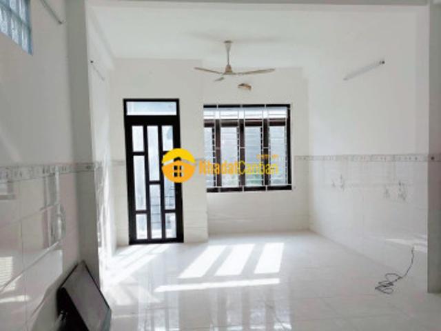 Bán nhà lê trọng tấn 44m2 4tang hxh thông, gần aeon tân phú, 5 tỷ nhỉnh 0932030