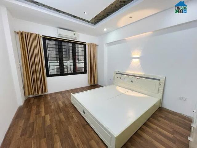 Bán nhà liền kề 5 tầng ô tô đỗ cửa ở đường Lĩnh Nam, Hoàng Mai